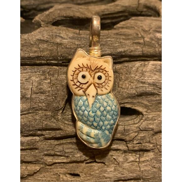 Coreen Cordova Painted Carved Owl Charm/Pendant - Picture 1 of 6